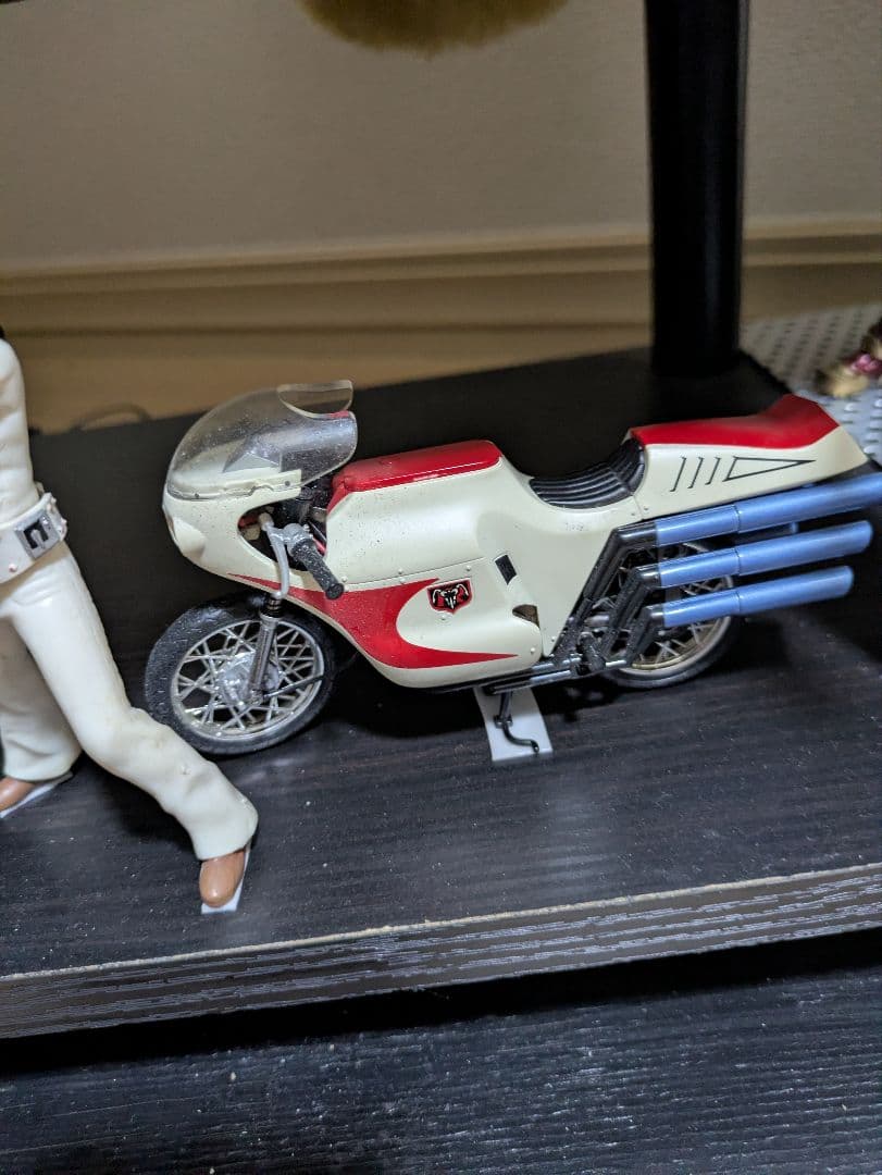 仮面ライダー本郷猛&旧サイクロン、アクションフィギュアとバイクセットライト点灯式