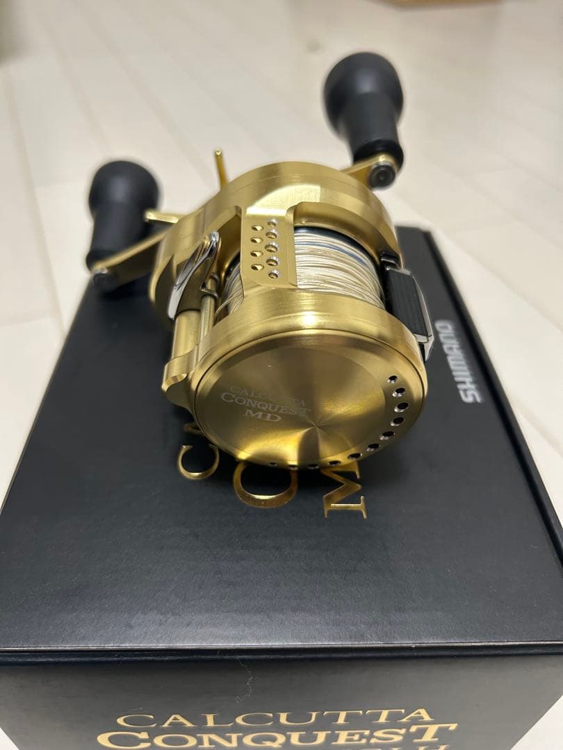 リール SHIMANO23 CALCUTTA CONQUEST MD 300XGLH