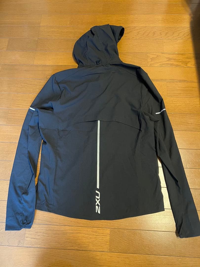 2XU ツータイムズユーエアロジャケットS ブラック