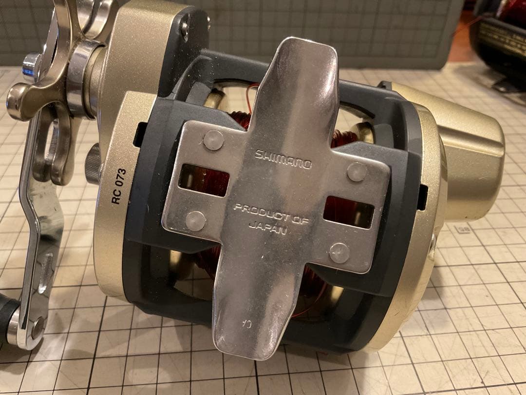 n*u様 SHIMANO 海魂EV 3000T両軸リール　石鯛用　used 美品