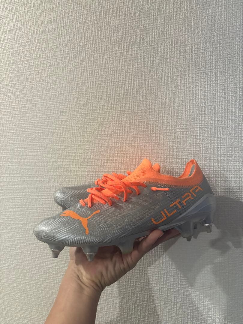 PUMA ULTRA サッカーシューズ シルバー/オレンジ SG 取り替え式