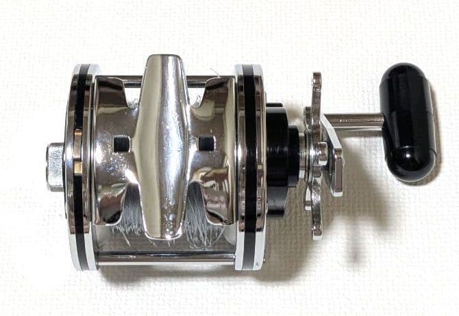【美品】DAIWA Sea Line200 リール