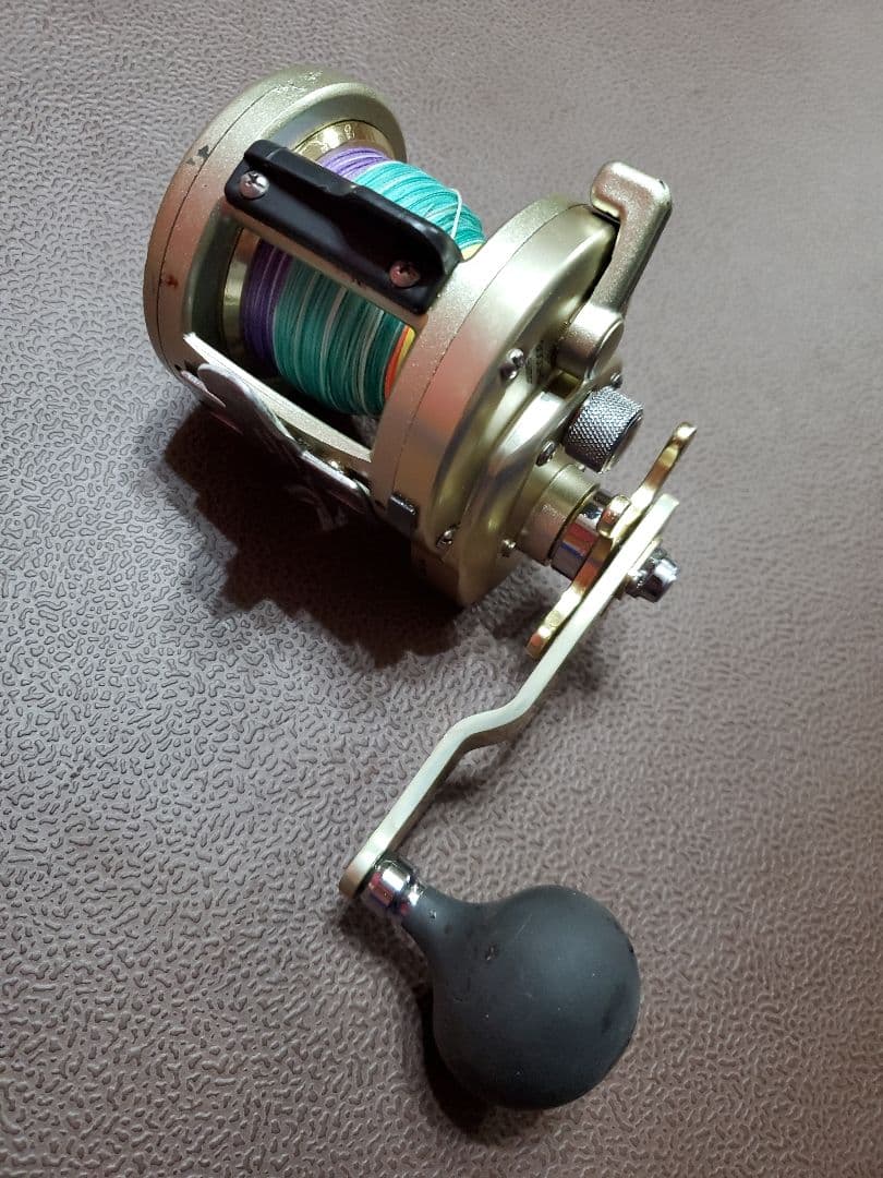 シマノ　オシアジガー　ジガー　EV 3000HG リール