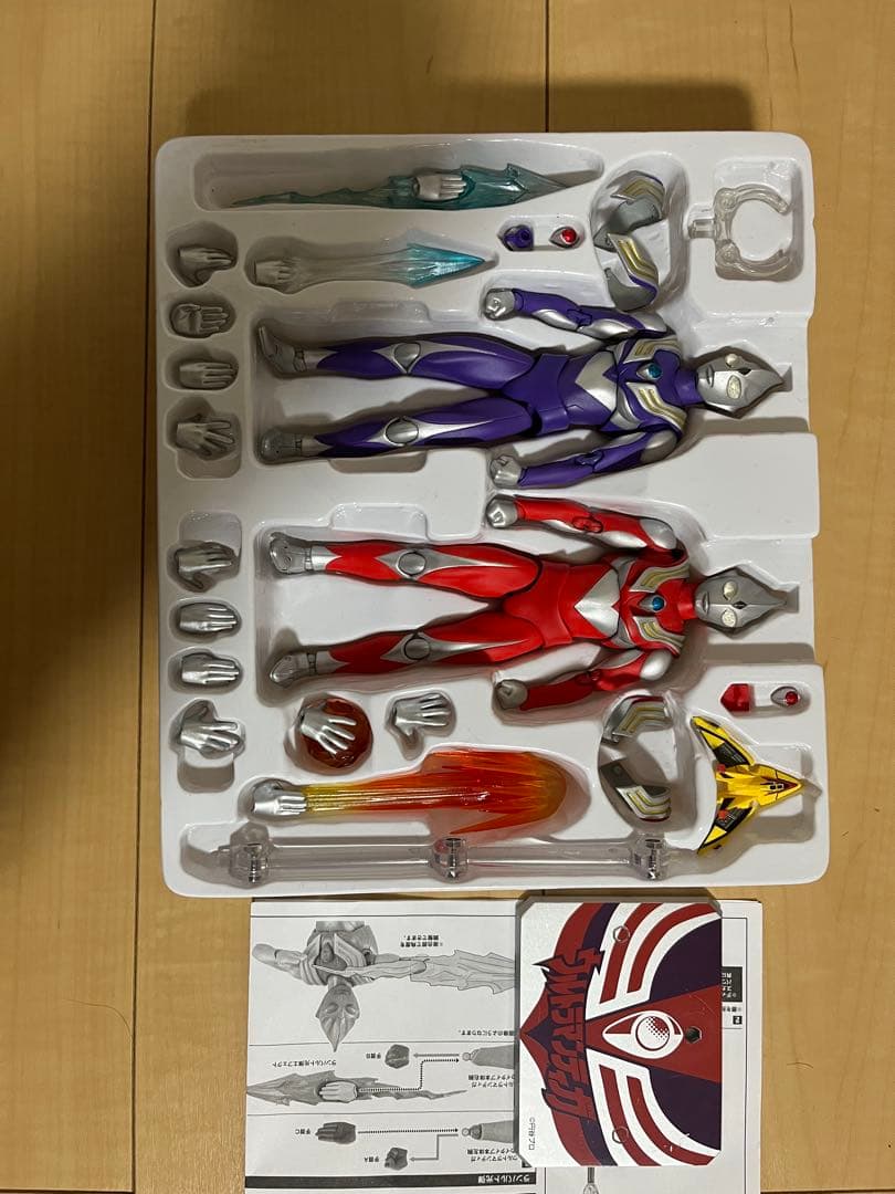 ウルトラアクト　ウルトラマンティガ スカイタイプ & パワータイプ 2体セット