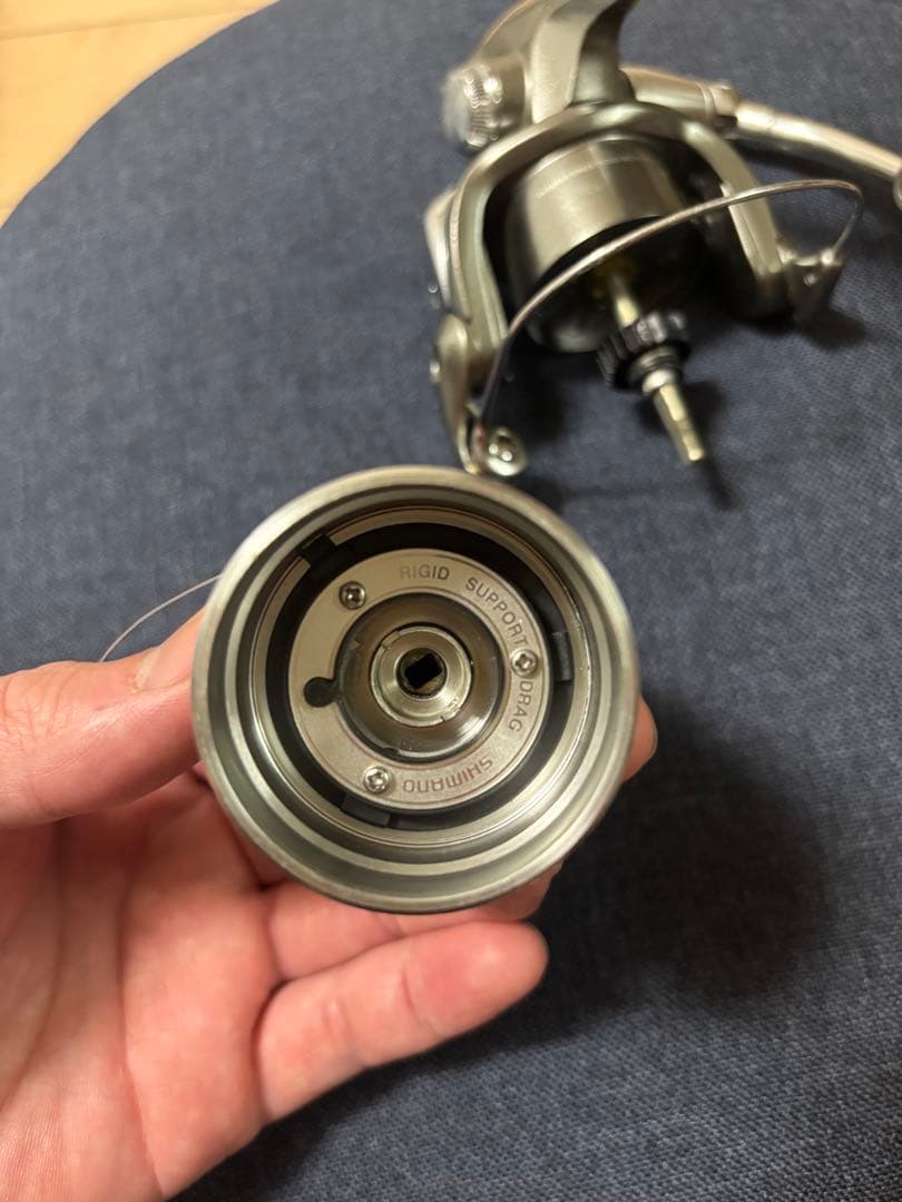 カ*T様 05 ツインパワー　2500 スピニングリール