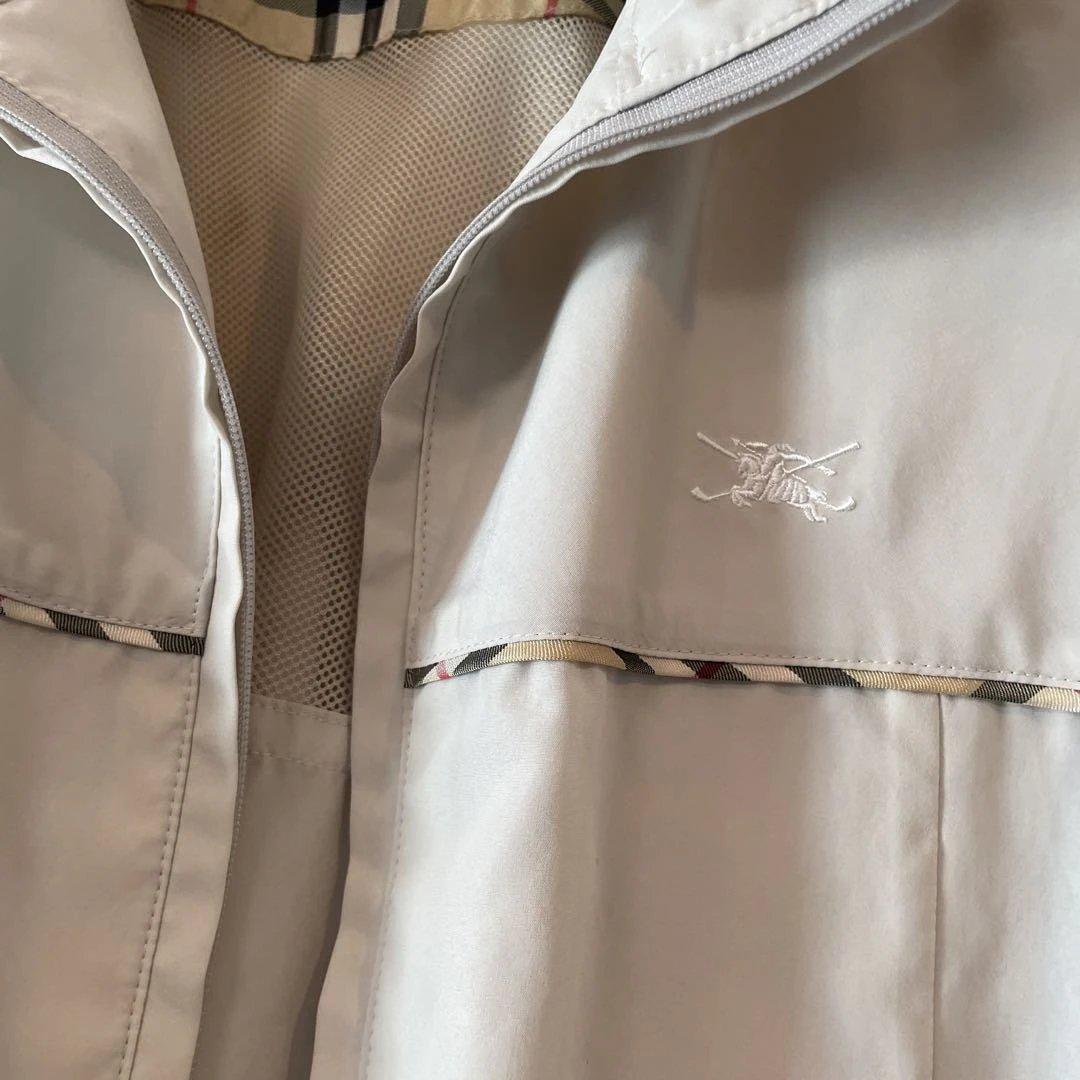 Burberry ブルゾン　美品