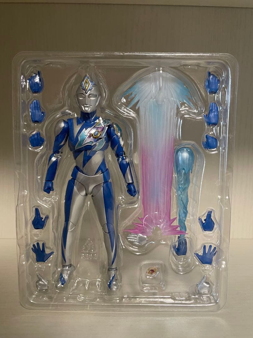 SHFiguarts ウルトラマンデッカー　タイプチェンジセット