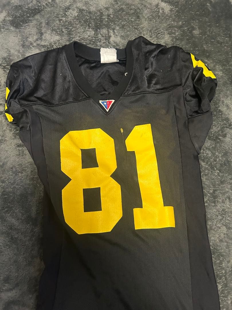 KAISERS 81番 アメリカンフットボールユニフォーム　関西大学
