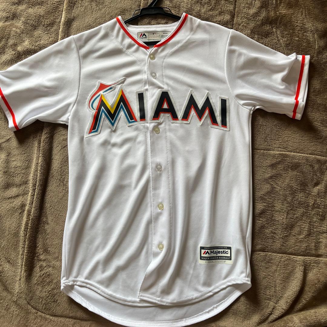 イチロー 51 マイアミマーリンズ　レプリカユニホーム　（おまけ付き）