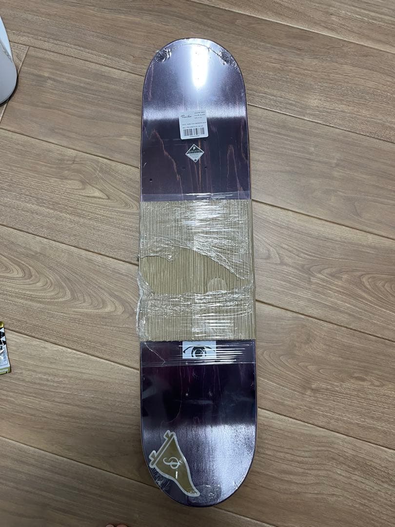 primitive スケボー　デッキ