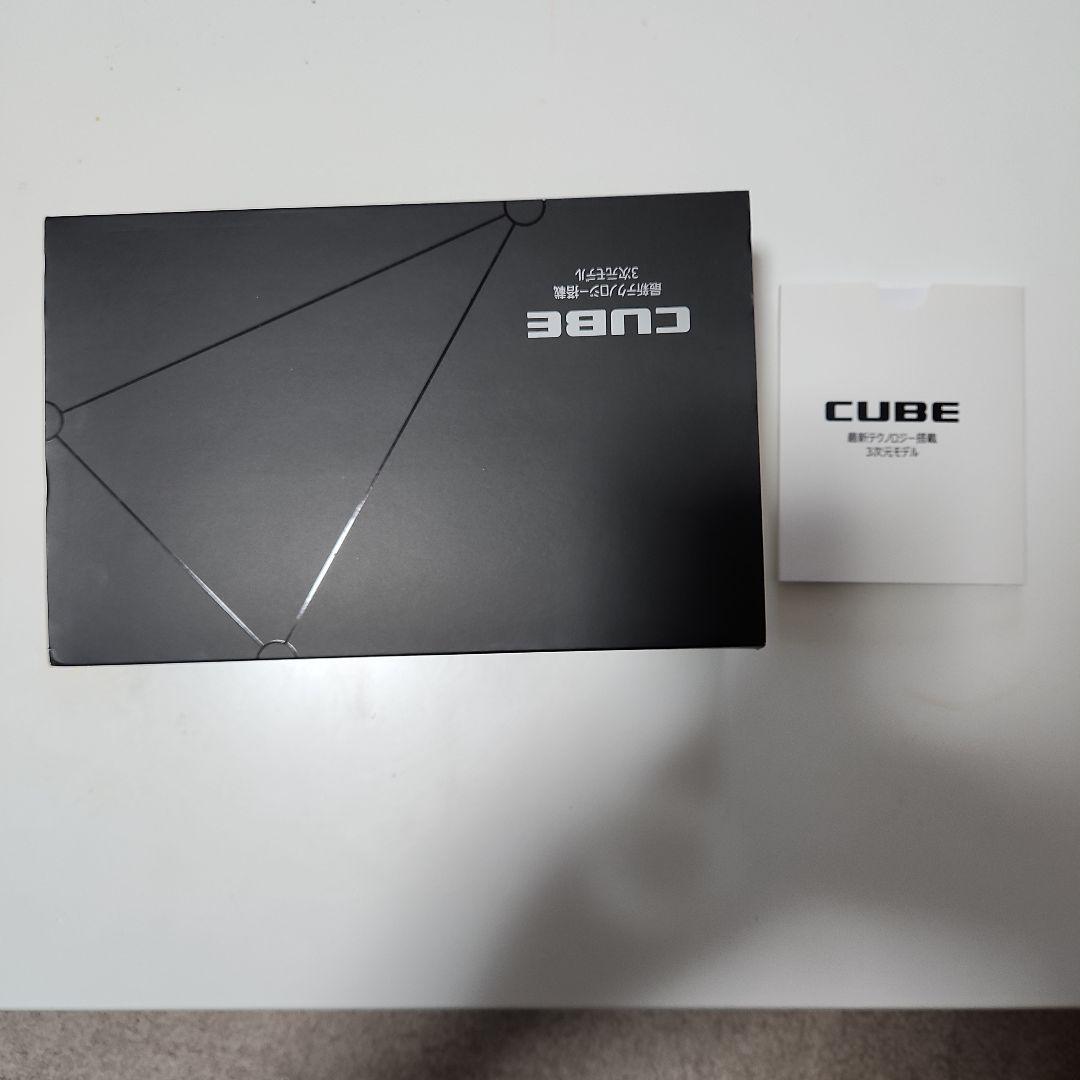 CUBE GPSナビ シルバー ケース付き