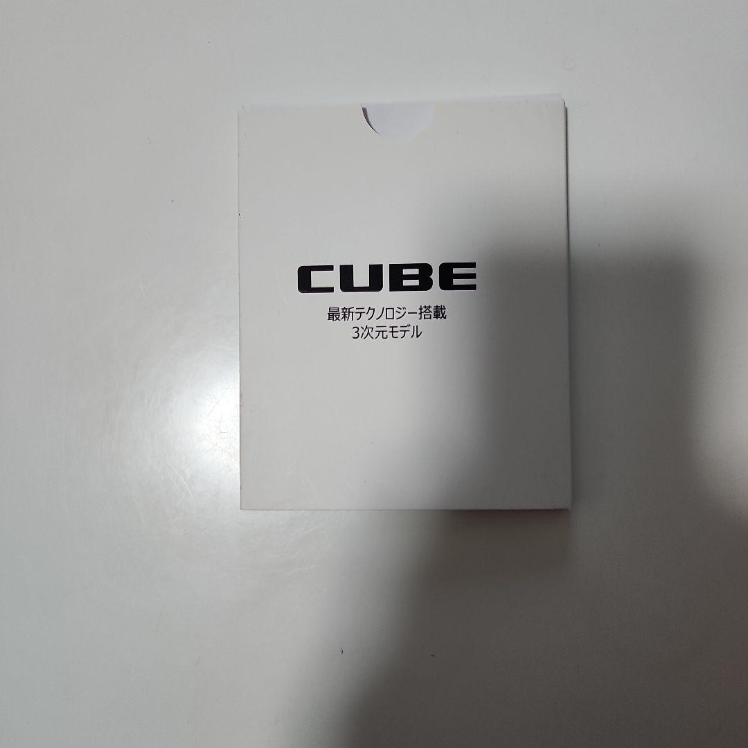 CUBE GPSナビ シルバー ケース付き