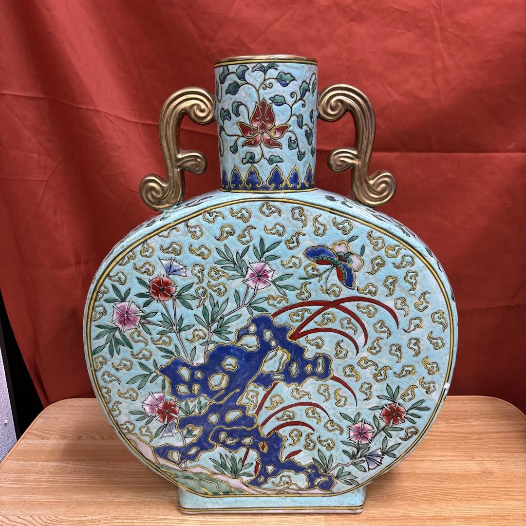 中国美術 大清同治年製 粉彩 双耳 花蝶図 扁壺 花瓶