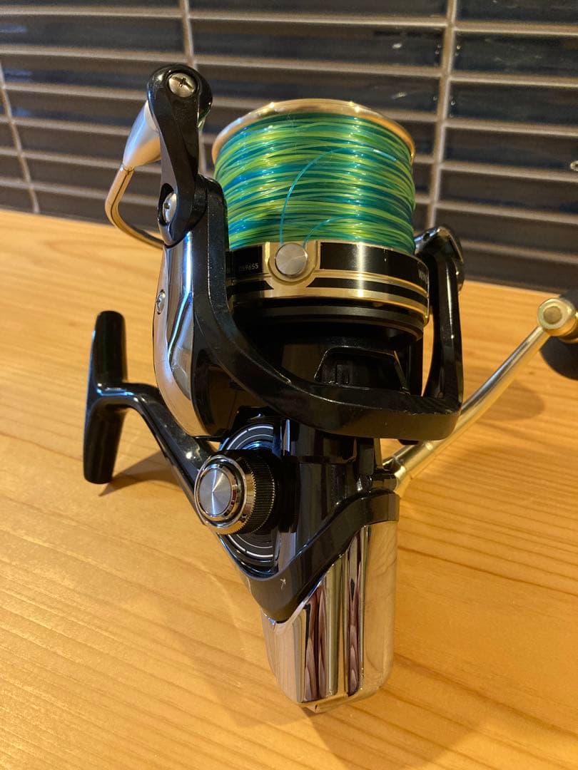 ダイワ　WINDCAST 6000QD スピニングリール SLPパワーライトノブ