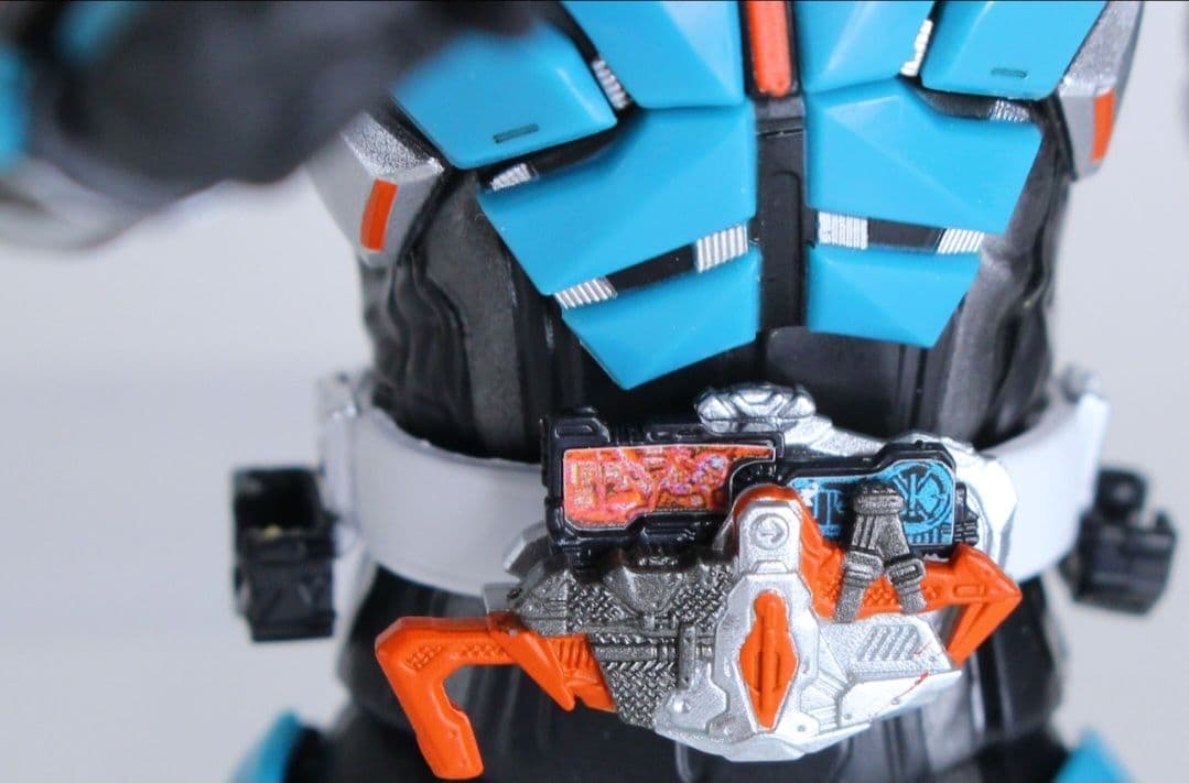 フィギュアーツ仮面ライダーゼロワンなどに/プログライズキーステッカー