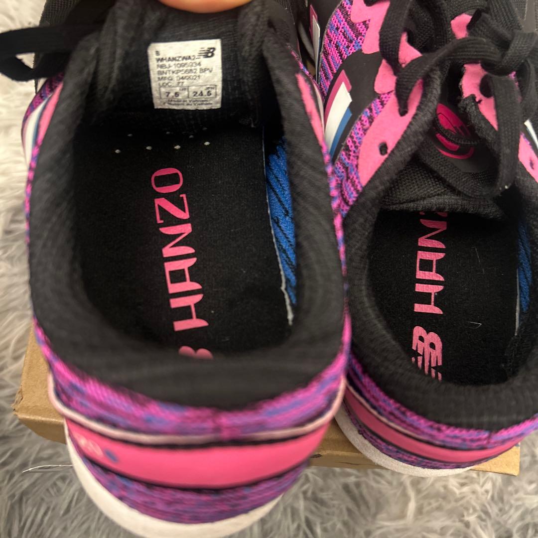 ニューバランス　レディースランニングシューズ　「NB HANZO W」
