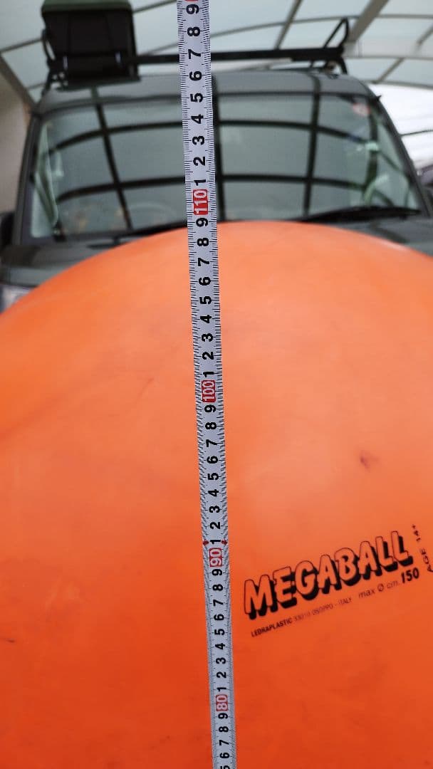 MEGABALL 最大直径150cm 14歳以上
