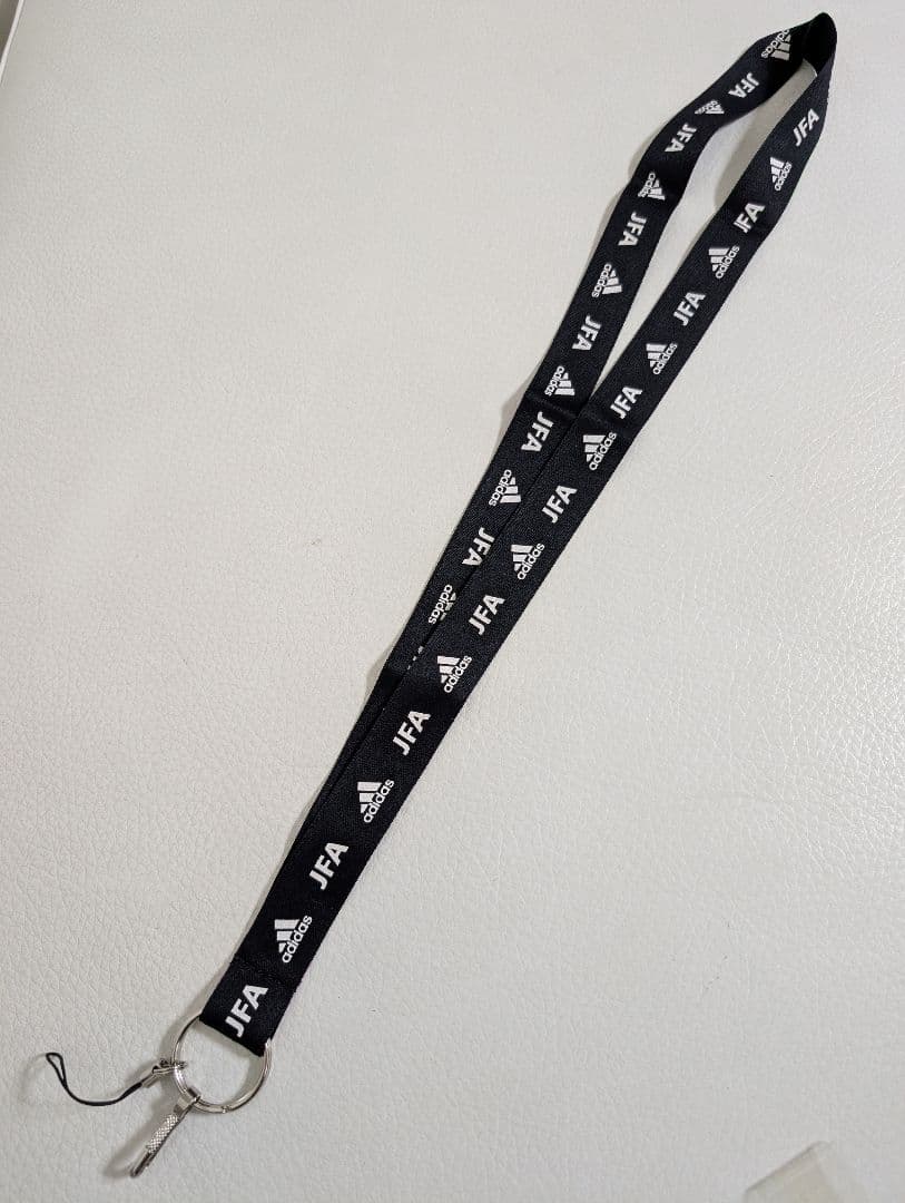 【非売品】日本サッカー協会JFA＆アディダスコラボ★携帯ストラップ★日本代表