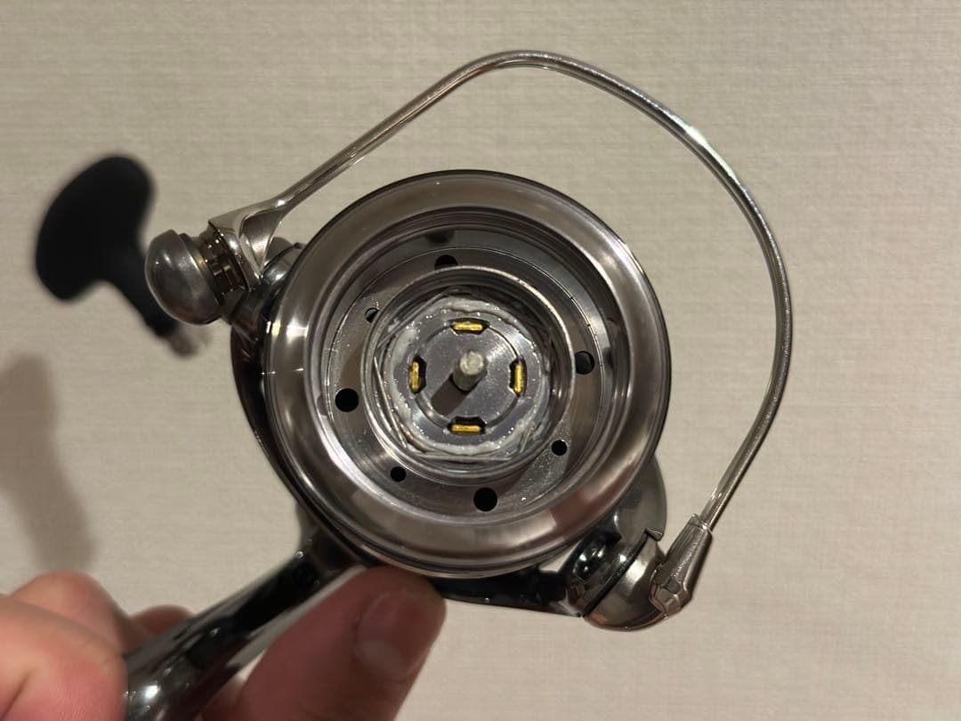 リール DAIWA 22EXIST PCLT3000-XH