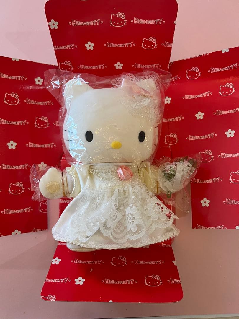 【新品未使用品未開封】ハローキティ きせかえドール
