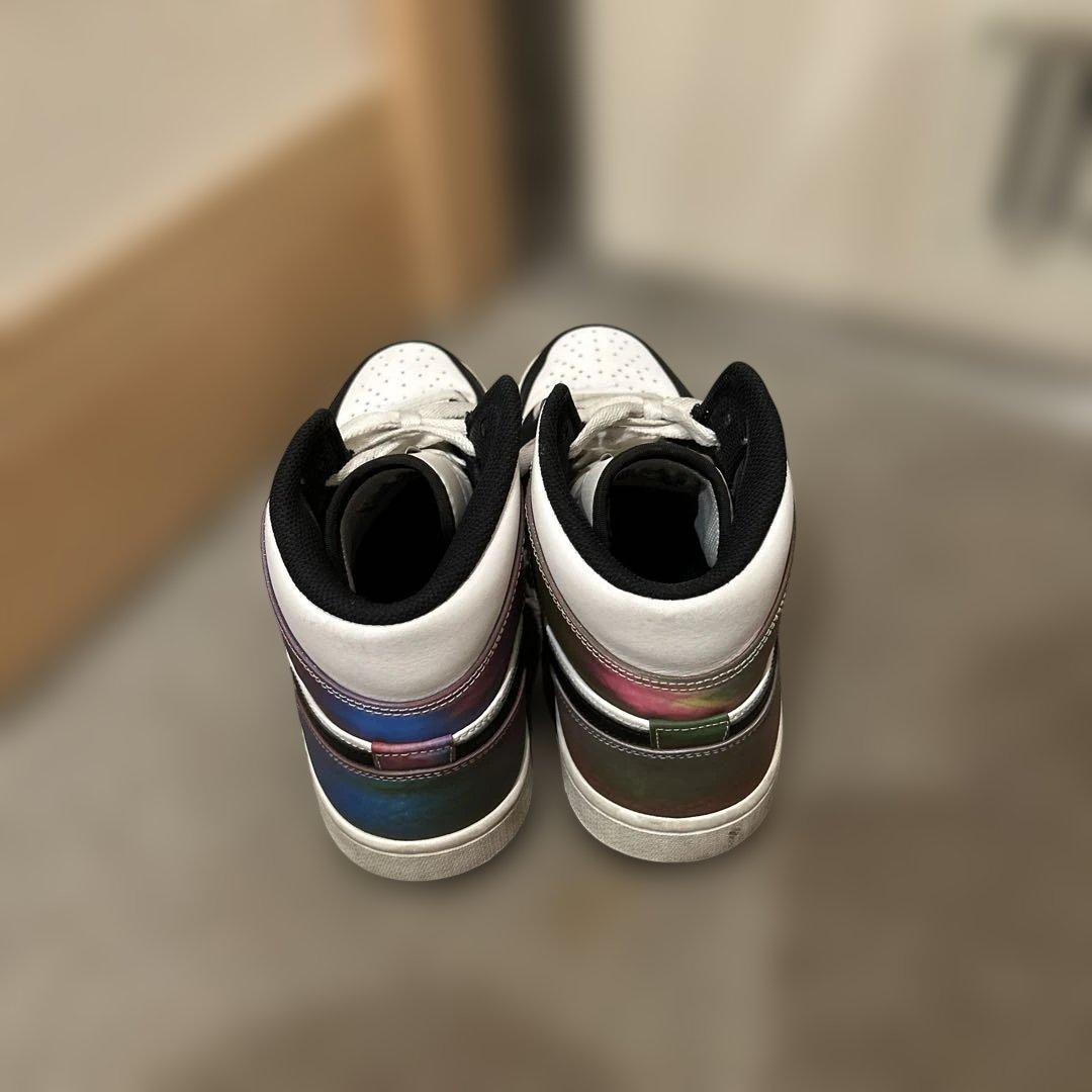 【NIKE】ハイカットスニーカー