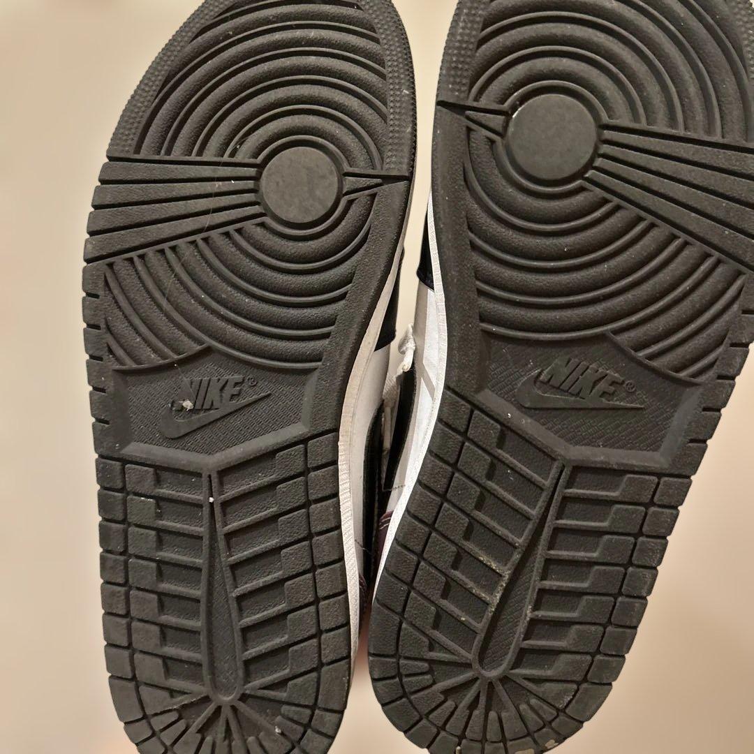 【NIKE】ハイカットスニーカー
