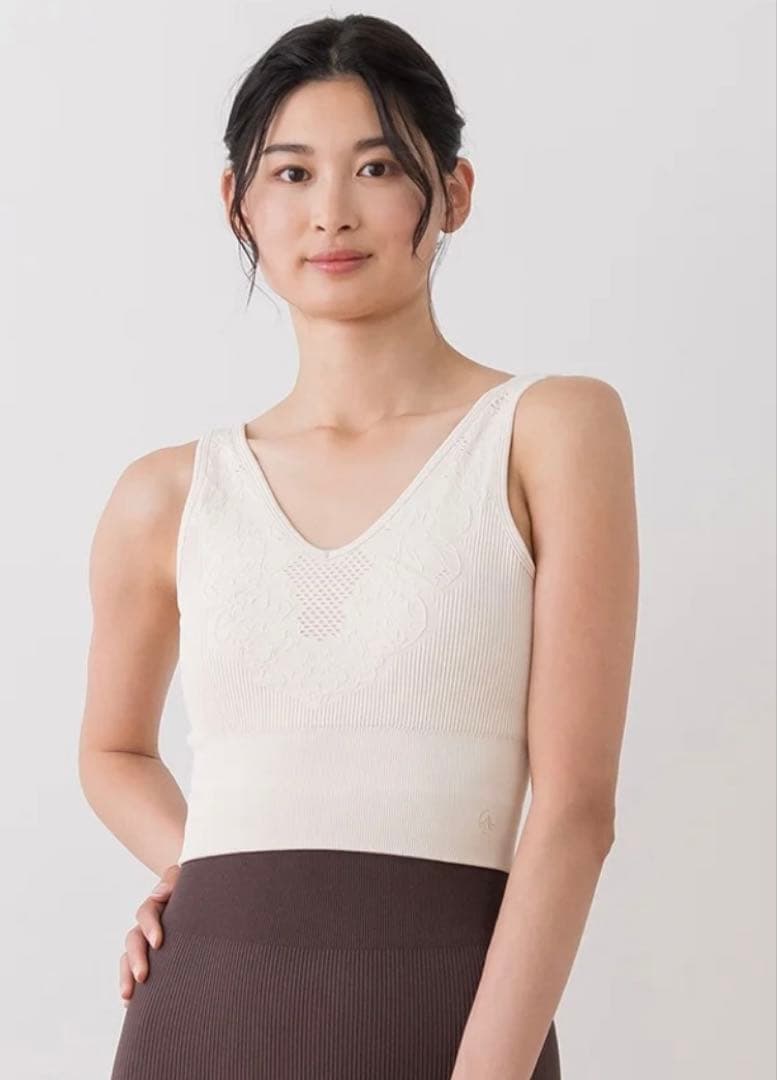 SUKALA スカーラ アクティブデイジーブラトップ　S ベージュ　LAVA