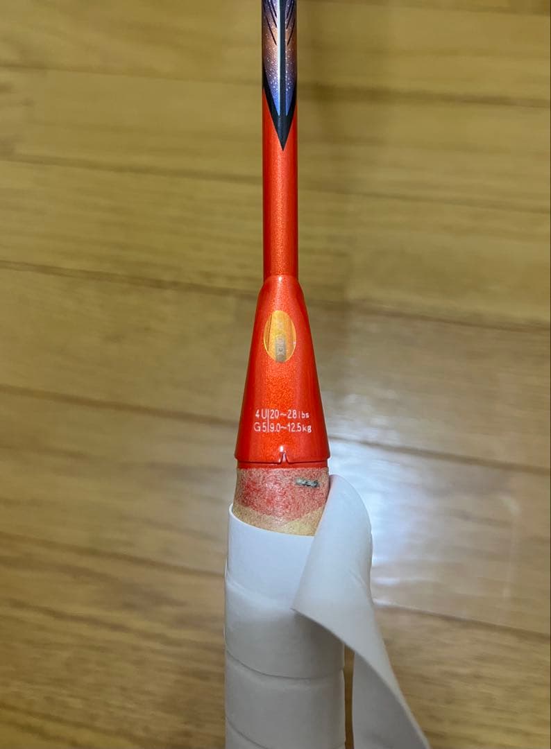 【美品】YONEX バドミントンラケット アストロクス77PRO 4ug5