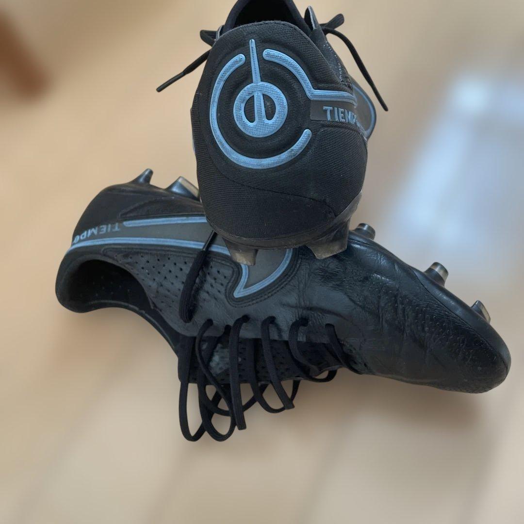 Nike Tiempo サッカーシューズ ブラック/ブルー