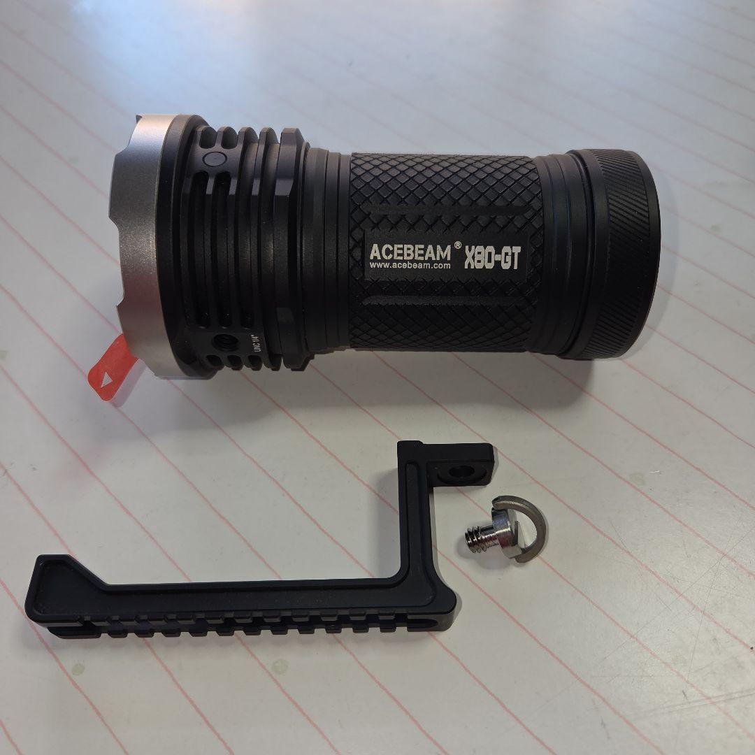 ACEBEAM X80 GT 32500ルーメン
