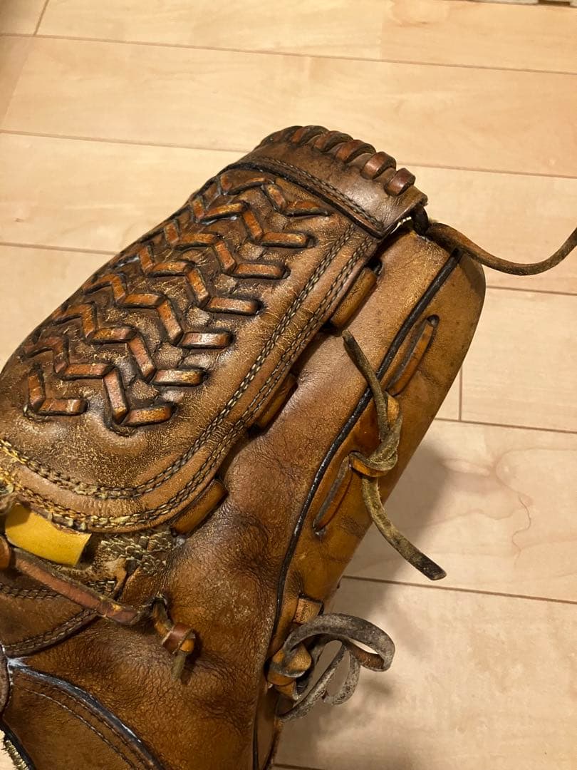 Wilson 硬式グローブ 投手用