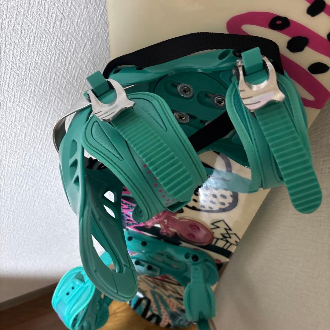 K2 KANDI 137cm キャンバー × ビンディング