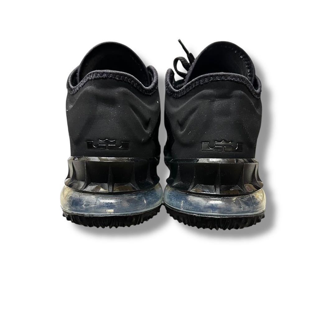 NIKE LEBRON 18 オールブラック