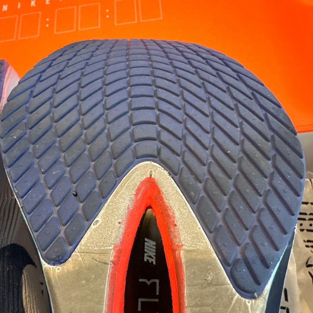 ２７.０cmヴェイパーフライ４未使用に近い