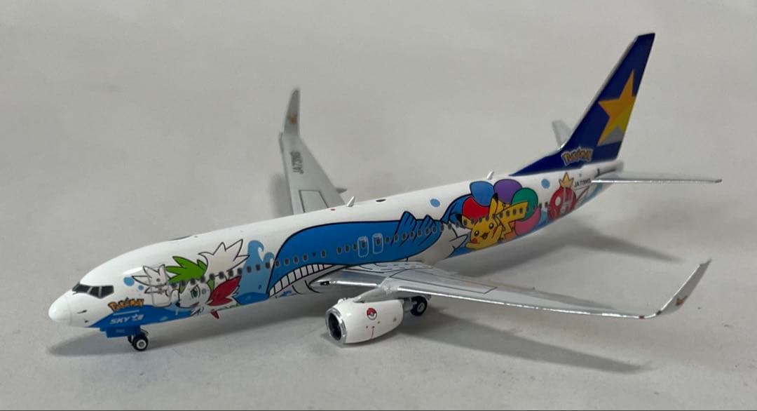 航空機・ヘリコプター Skymark B 737-800 Pokemon