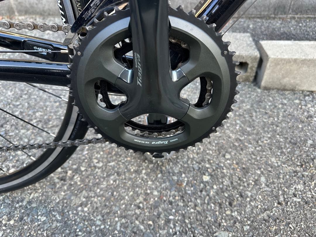 Trek ロードバイク ブラック 700C エモンダALR4