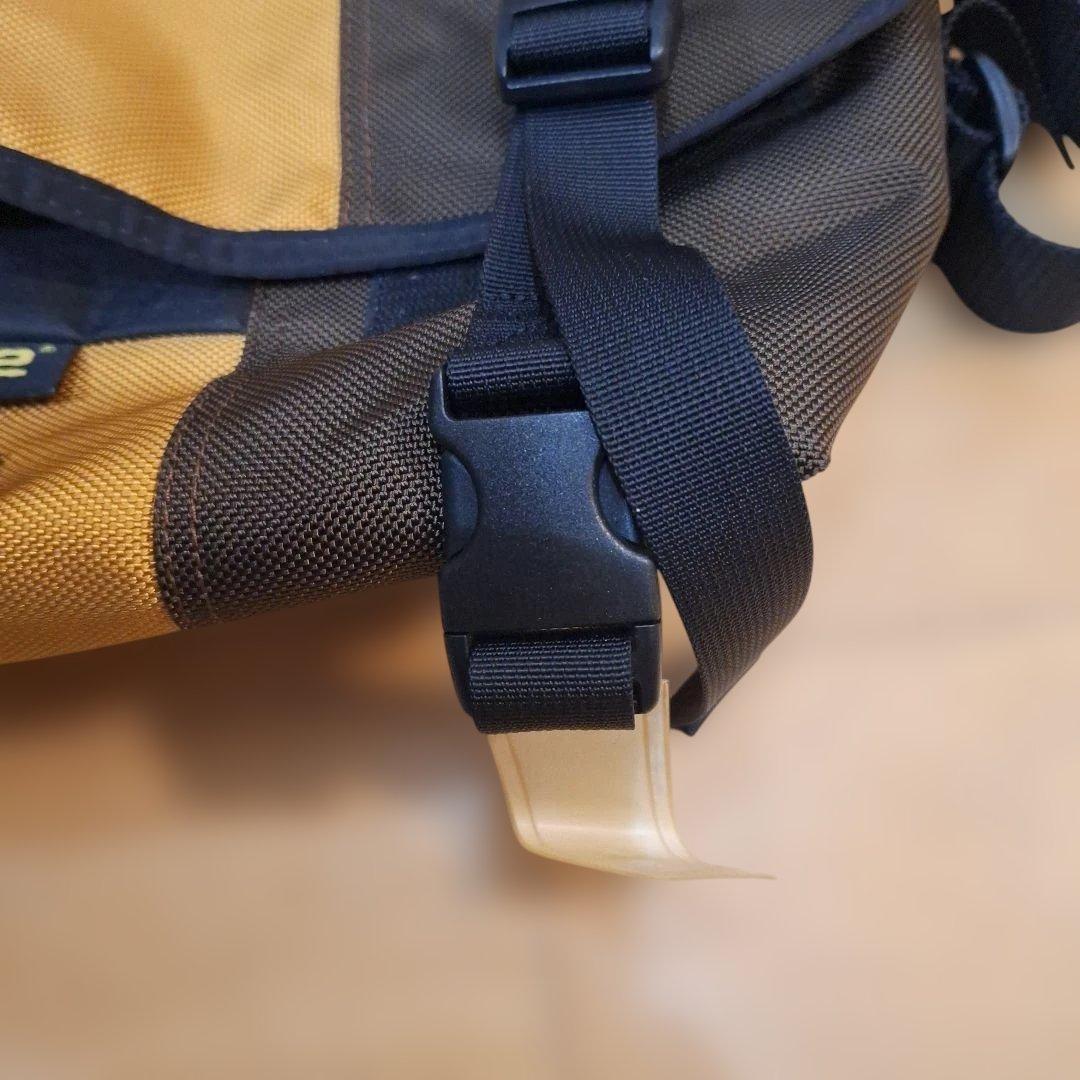 Timbuk2　中型　ショルダーバッグ　メッセンジャーバッグ　サイズM