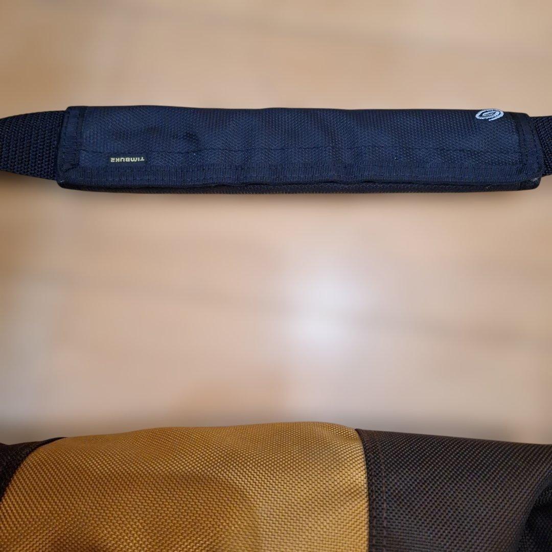 Timbuk2　中型　ショルダーバッグ　メッセンジャーバッグ　サイズM