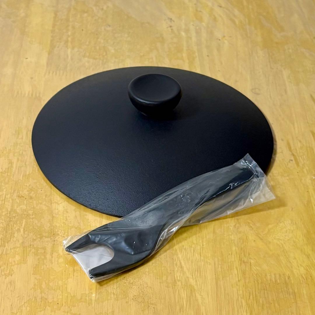 柳宗理デザイン南部鉄器浅型鍋22cm