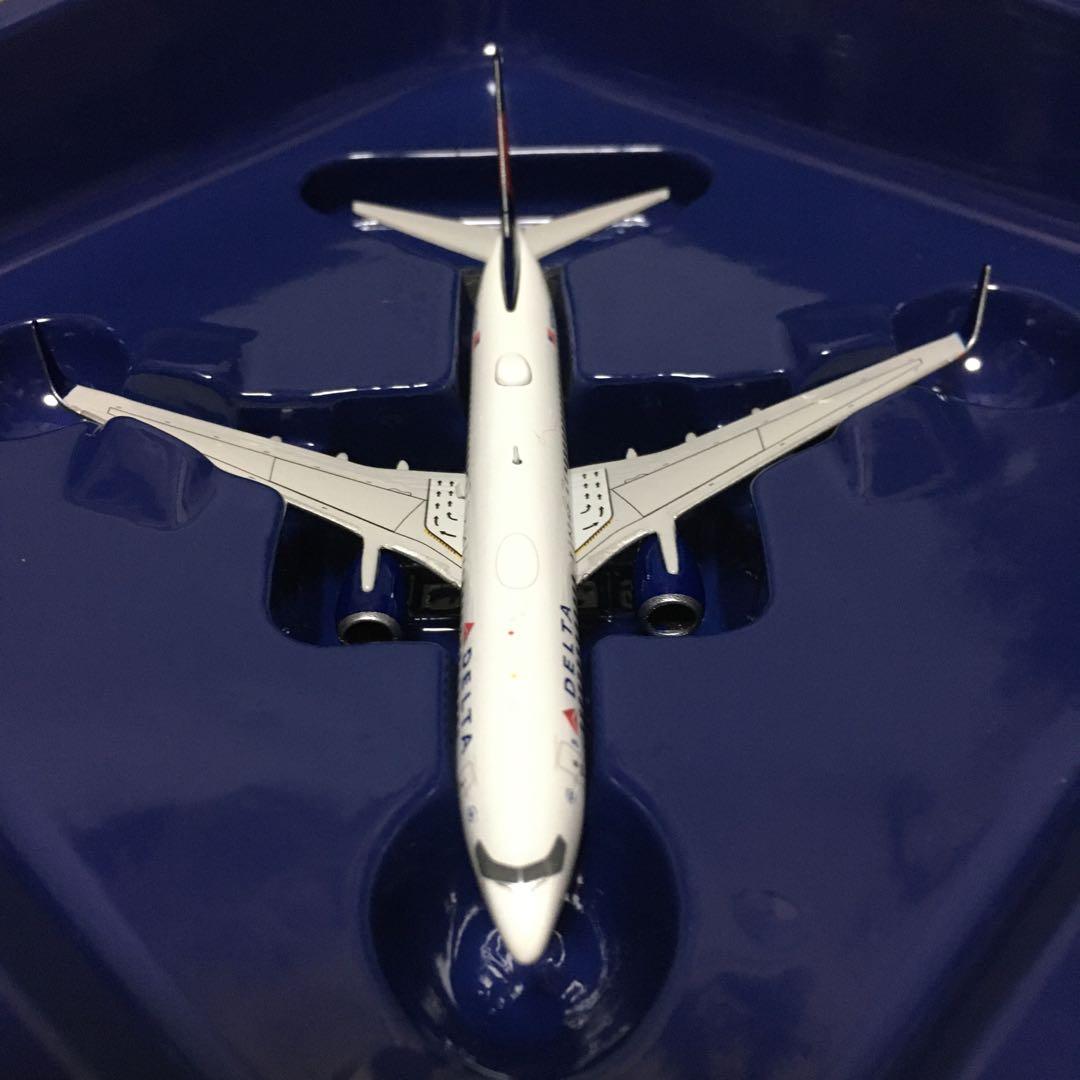 Delta Airlines Boeing 737-800 デルタ航空
