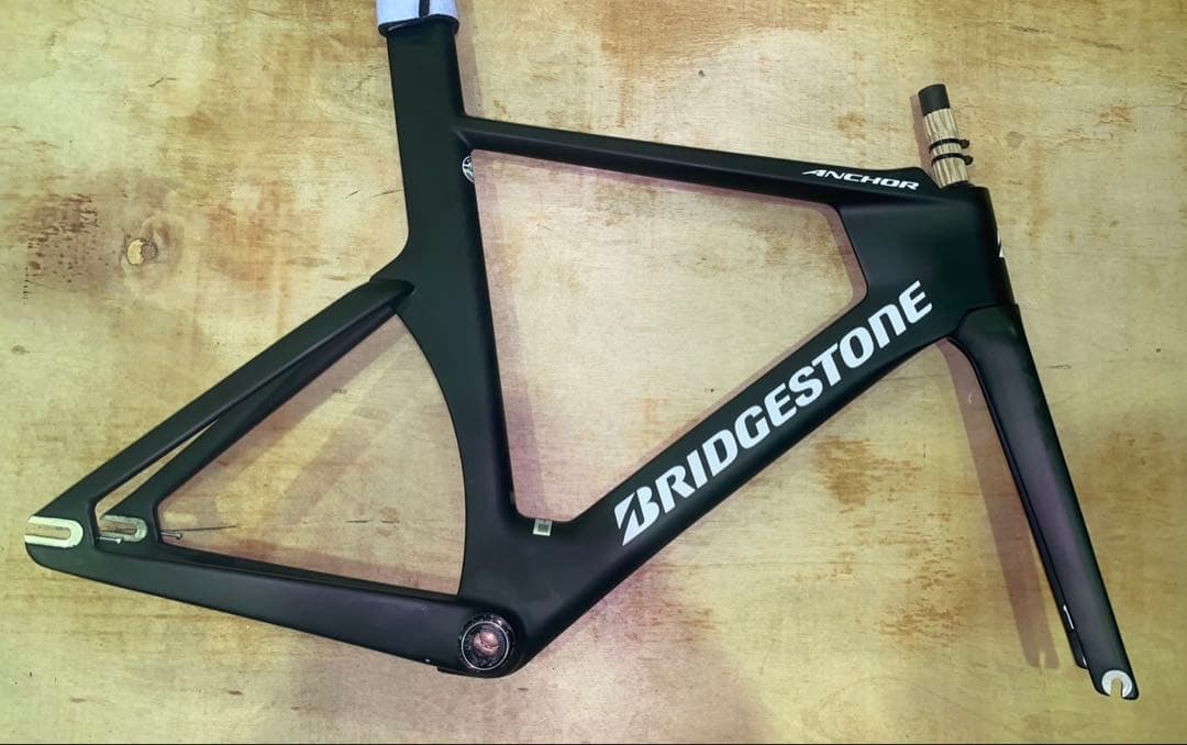BRIDGESTONE ANCHOR TS9フレームセット