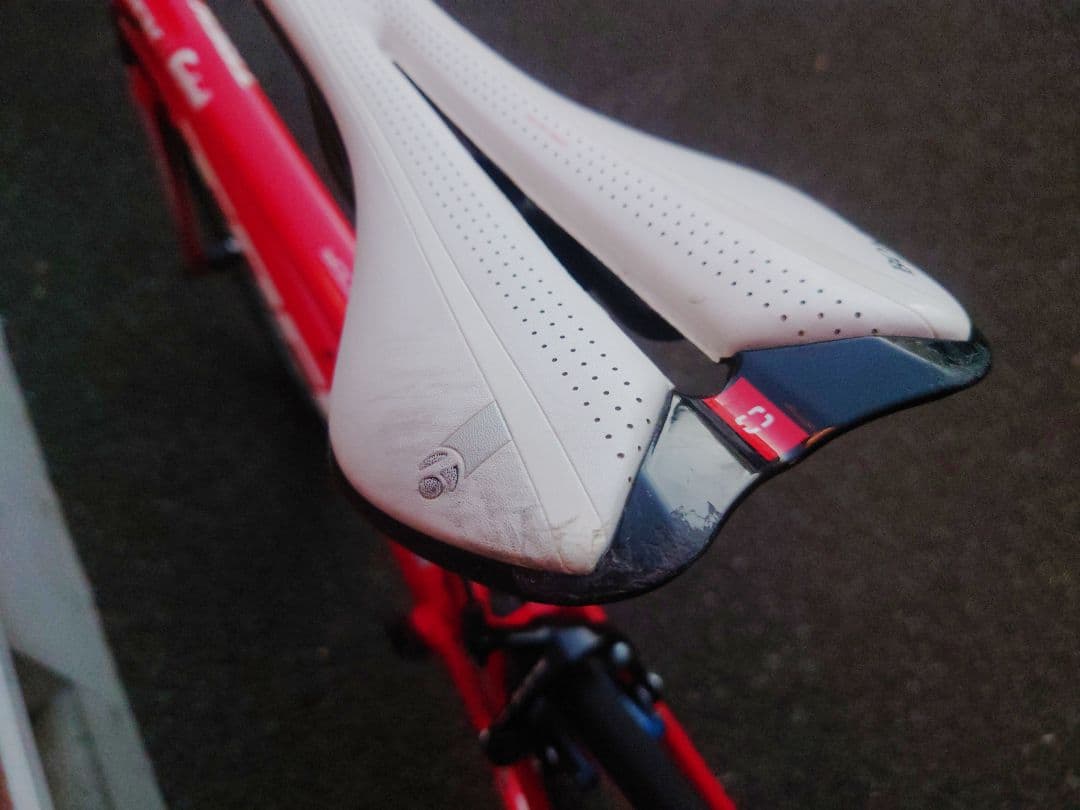 TREK EMONDA ALR5 2017モデル ロードバイク 7000 105