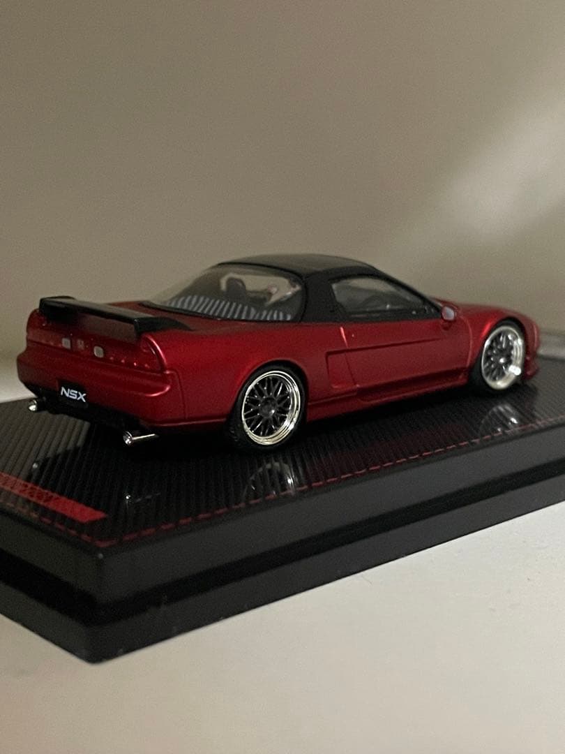 1/64　イグニッションモデル　ホンダ　NSX（NA1）　マットレッドメタリック