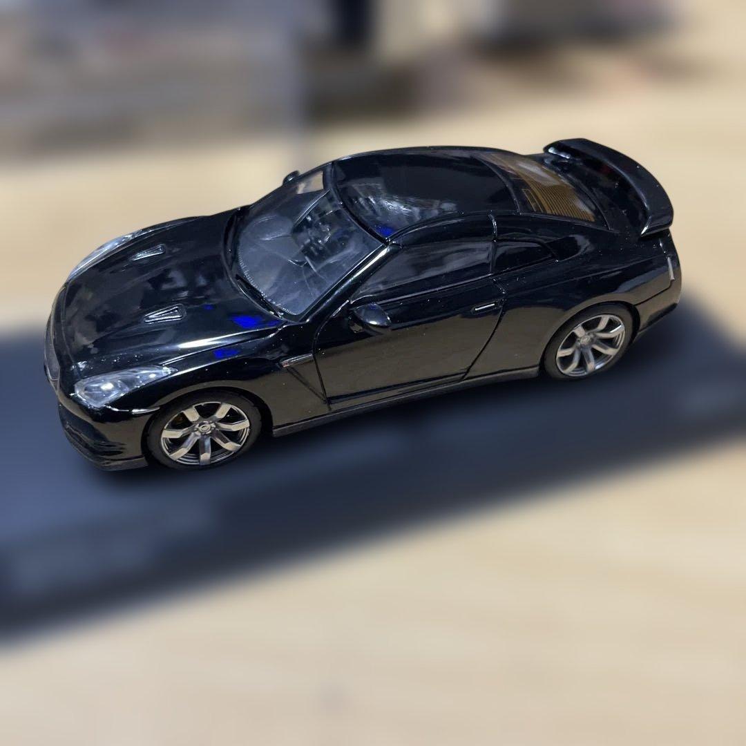 GT-R R35 ミニカー
