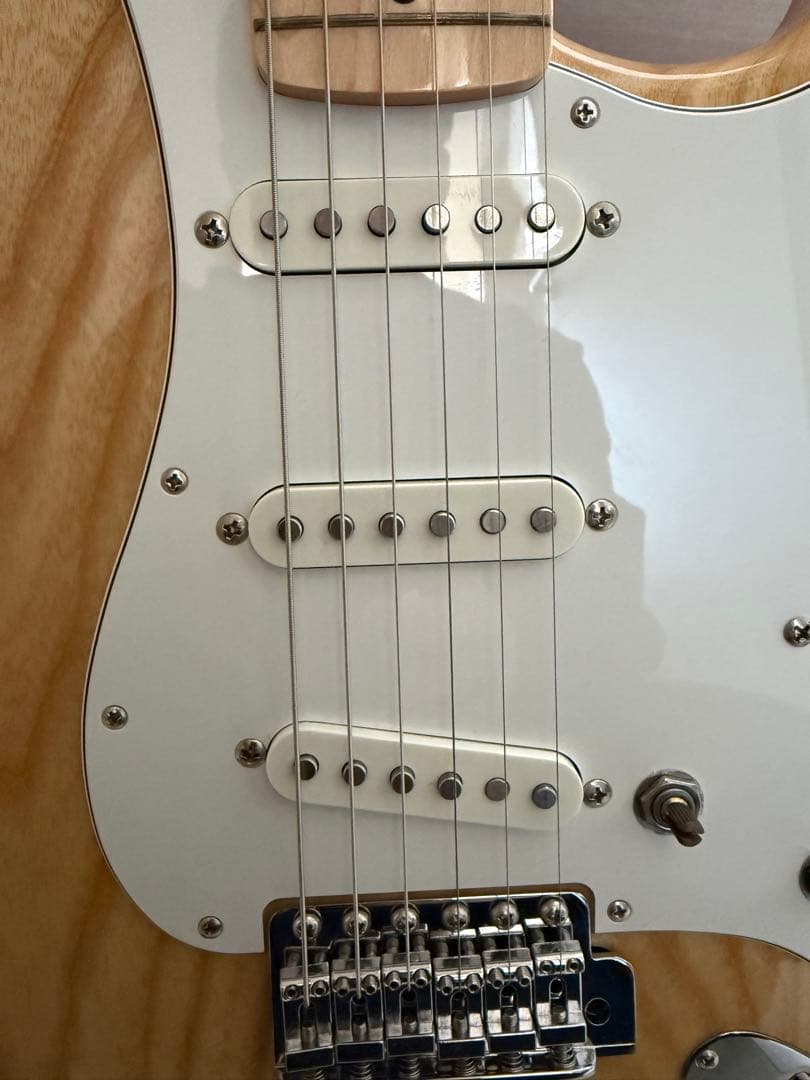 Fender Stratocaster アッシュボディ