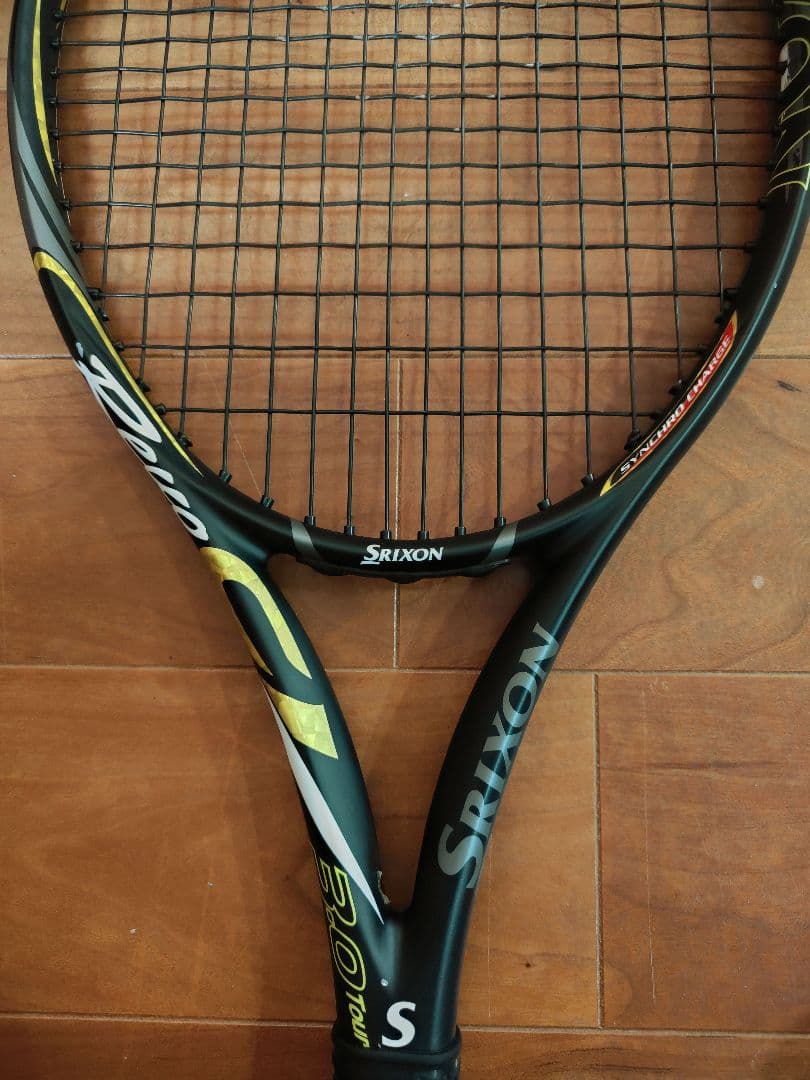 美品 Srixon Revo 3.0 Tour テニスラケット　新品ケース付