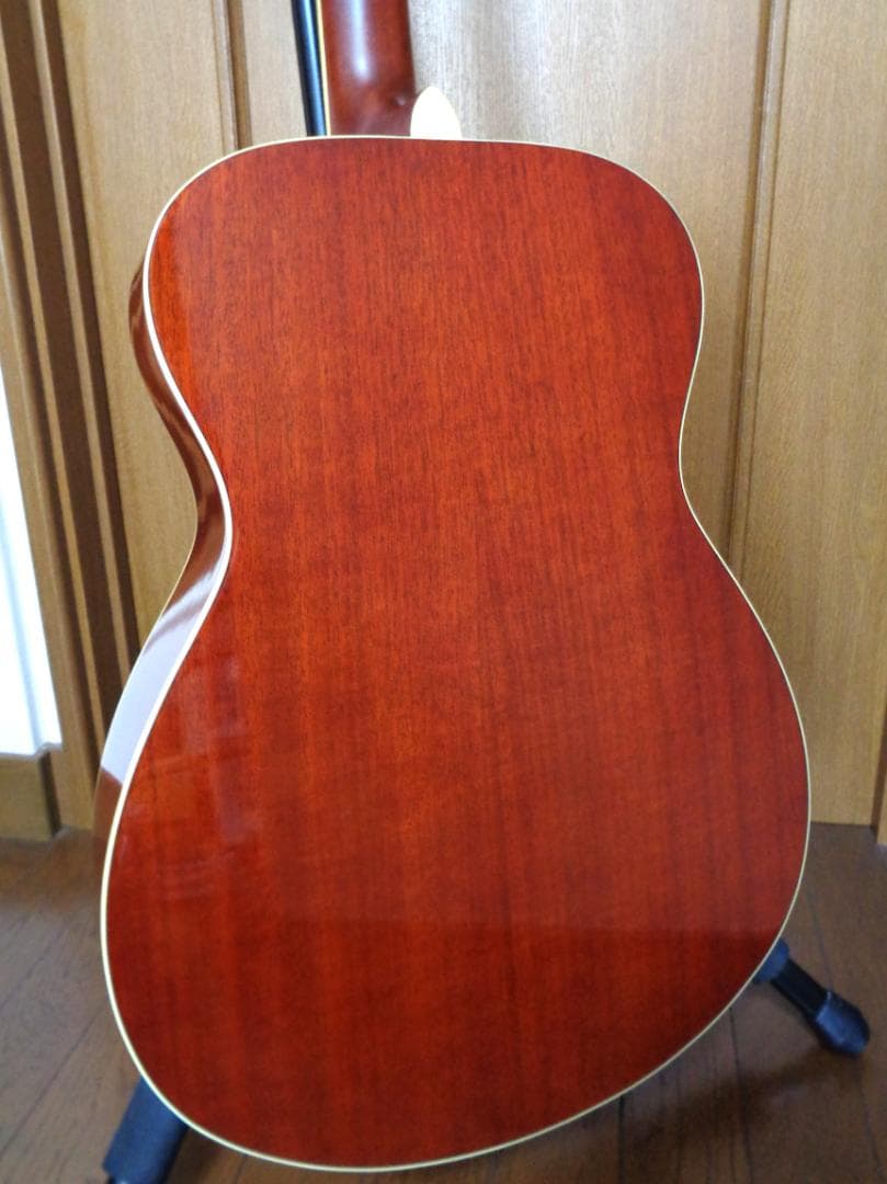 YAMAHA FS820　ヤマハ　アコースティックギター　ソフトケース付