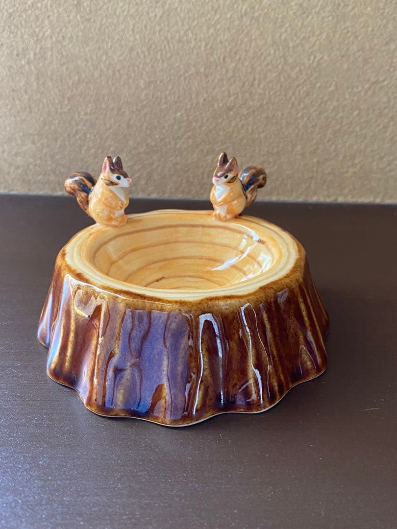 sugar poppo 小物入れ　リスの小物入れ　陶器　置物