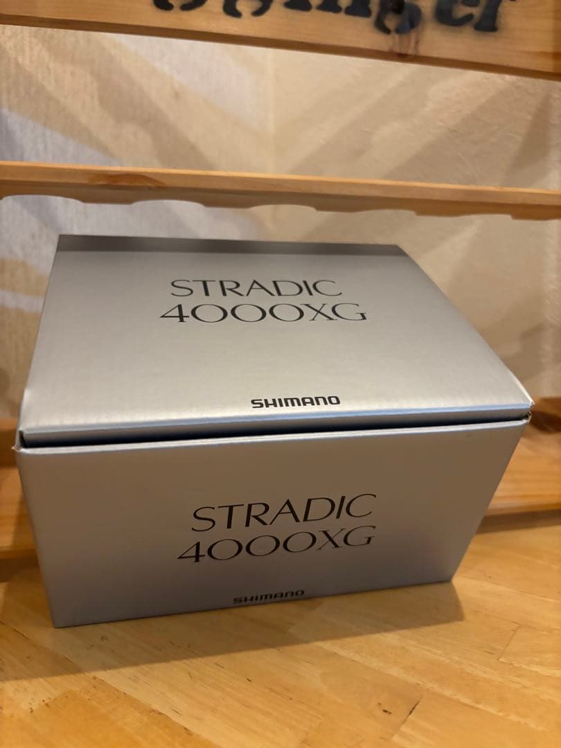 極美品 シマノ　23ストラディック 4000XG