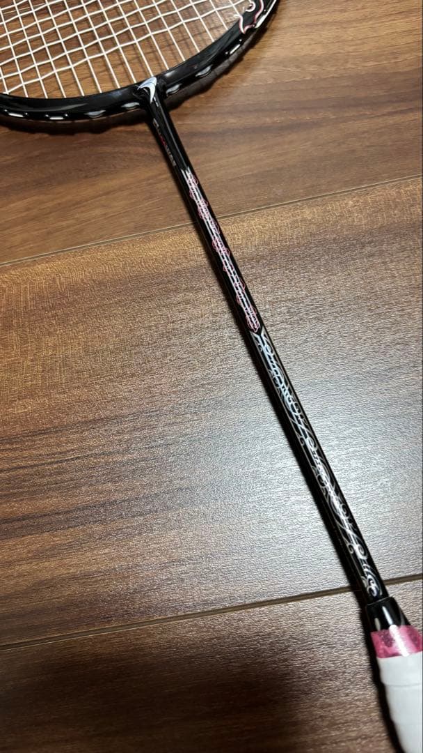バドミントンラケット　Flypower NUSANTARA 0.2